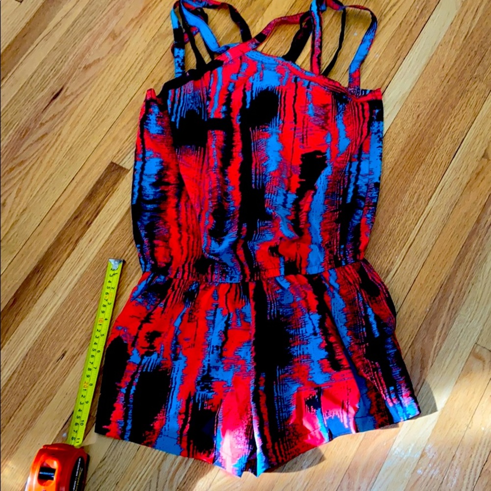 Women’s jumper in red, blue and black